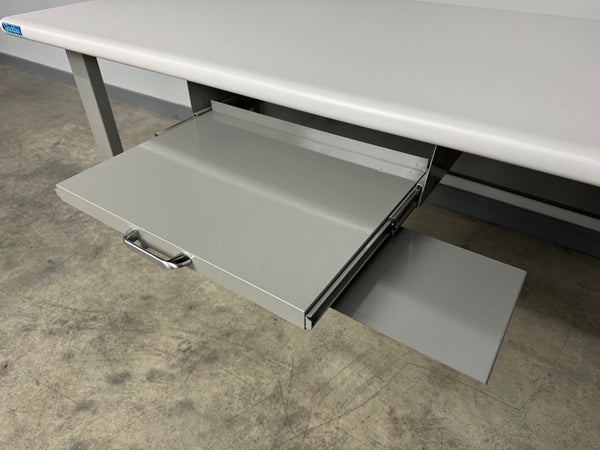 Pull-Out Keyboard & Mouse Tray for Stackbin Workbenches