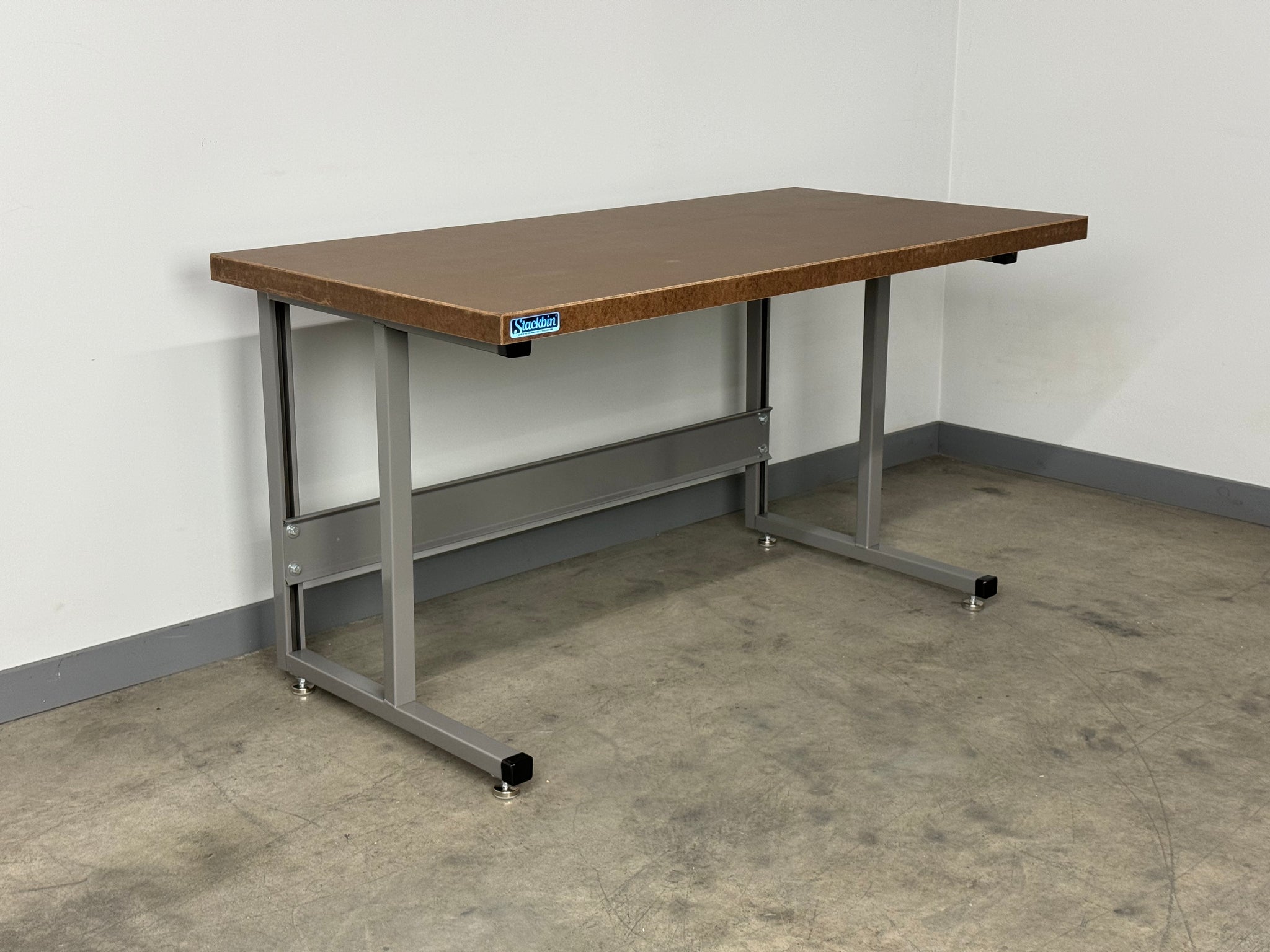 2000 Series Heavy Duty Industrial Workbench – Built to Last Since
