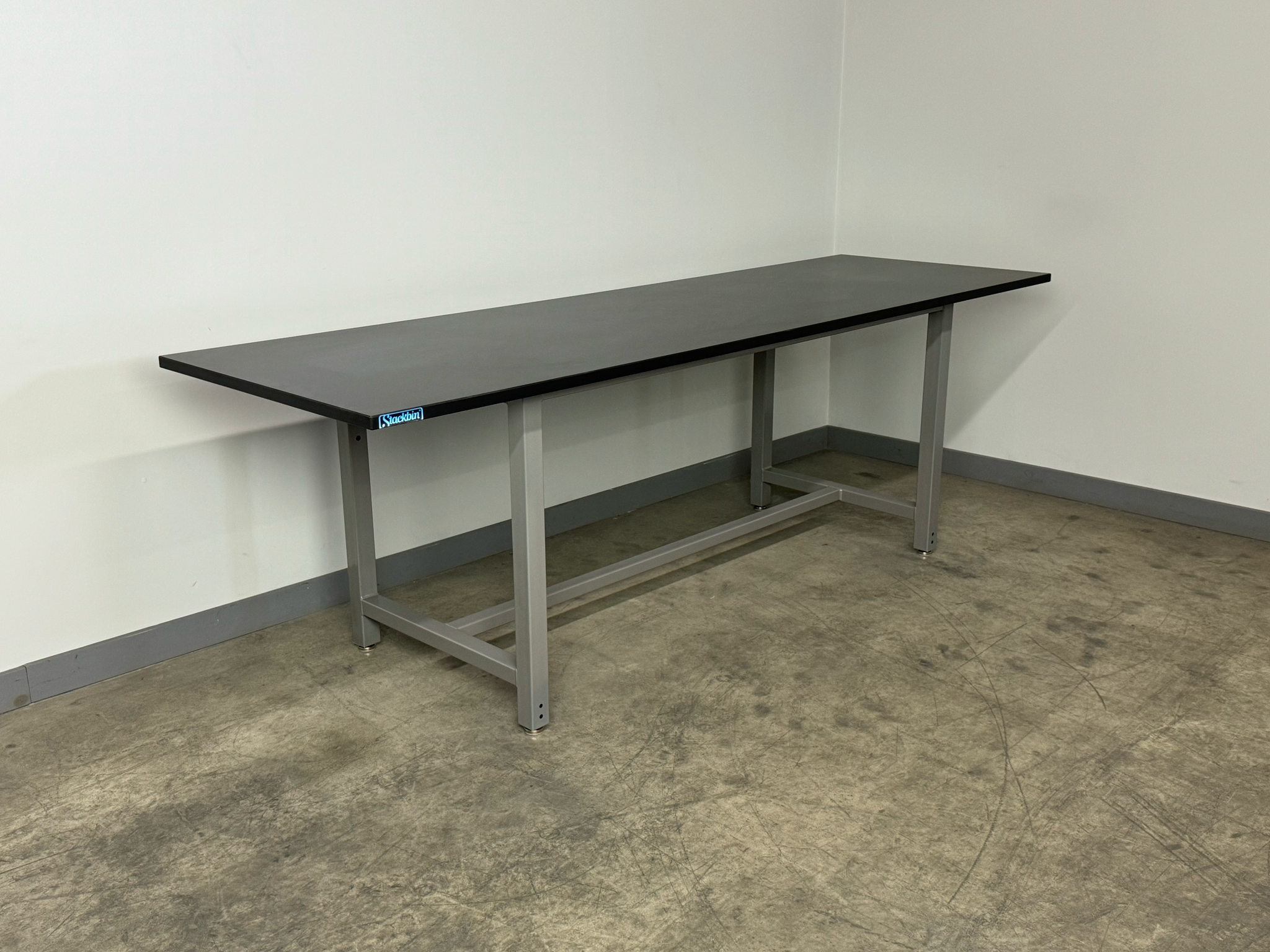 1000 Series Heavy Duty Workbench – Industrial Steel Workstation