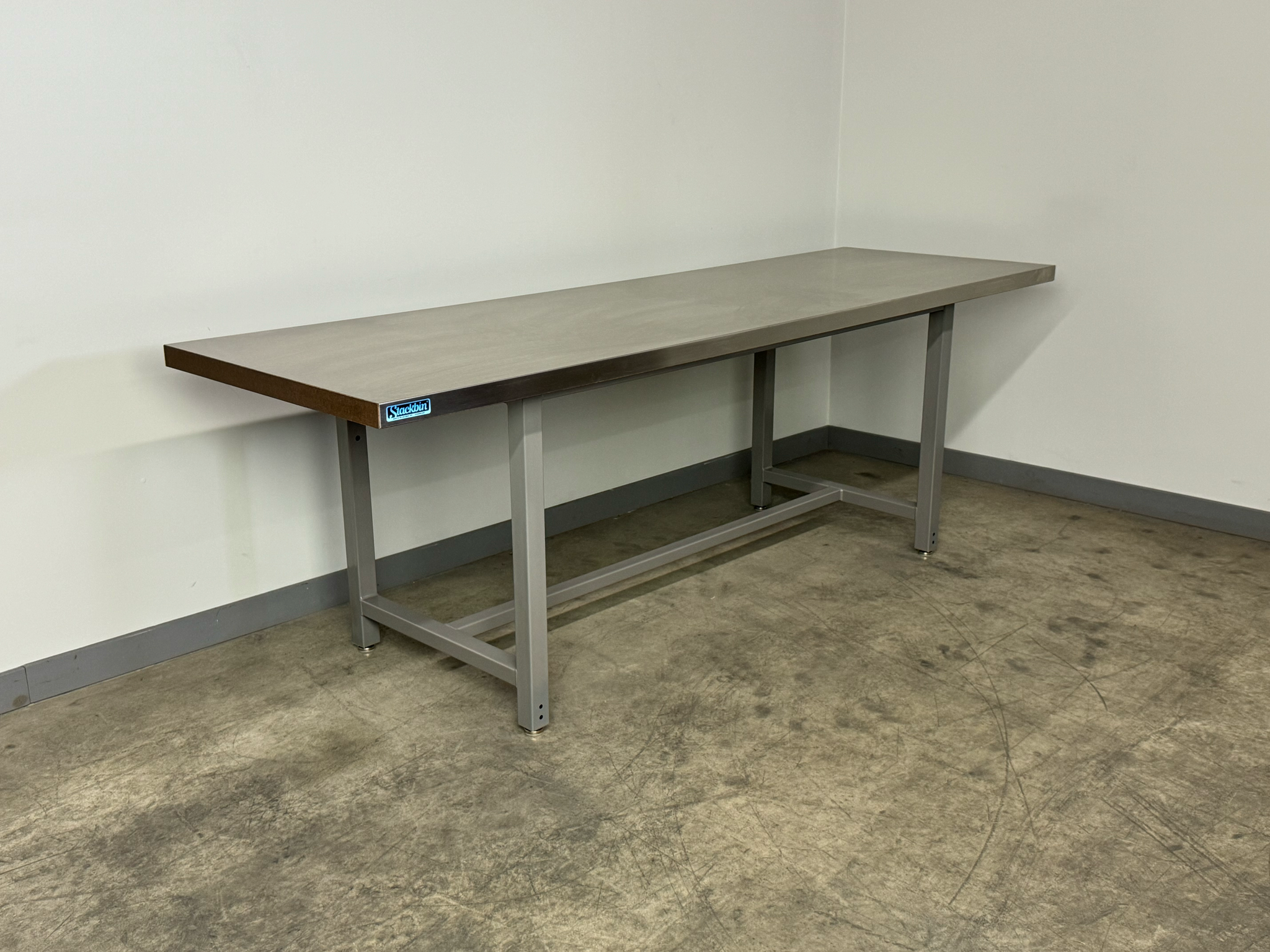 1000 Series Heavy Duty Workbench – Industrial Steel Workstation