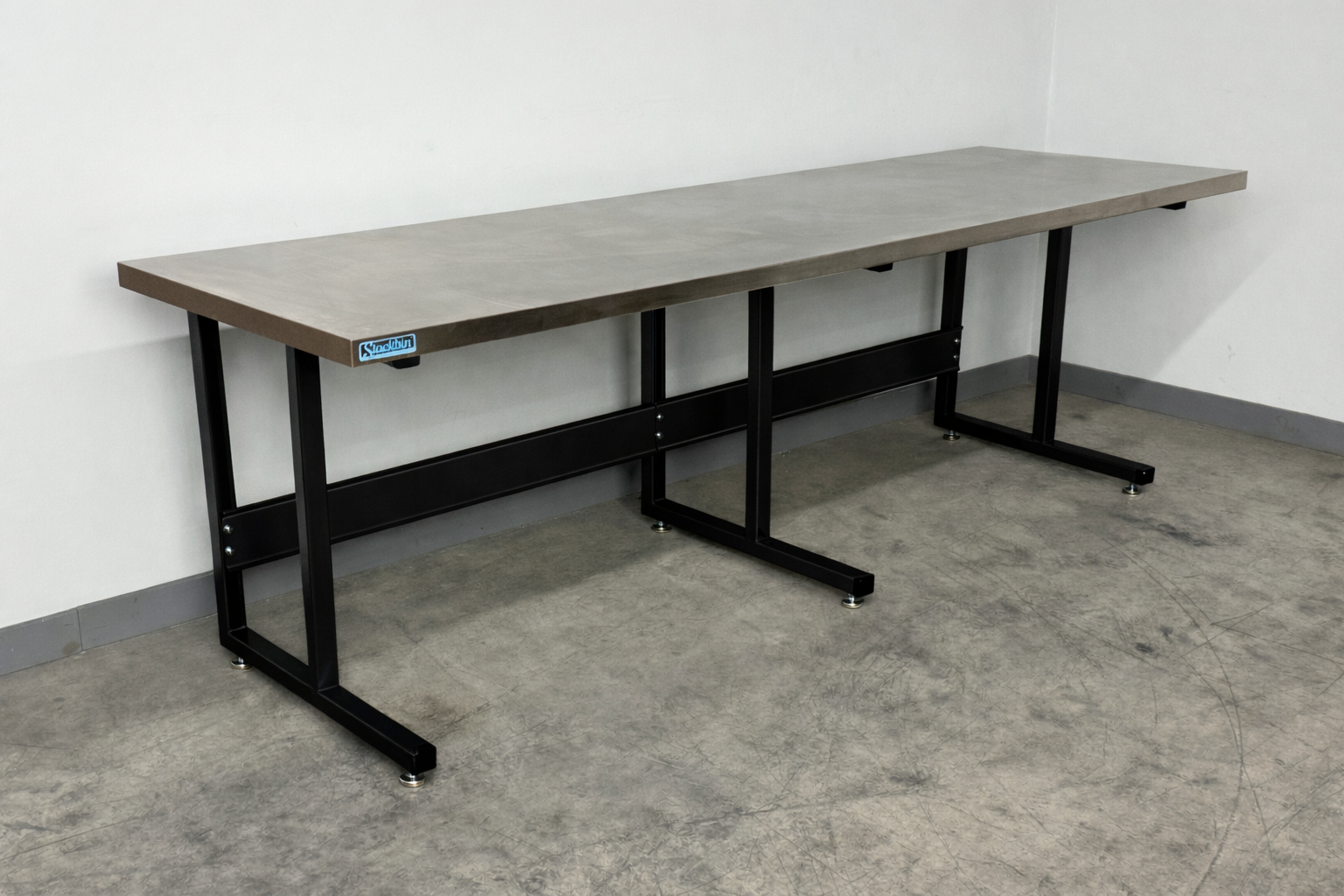 2000 Series Heavy Duty Industrial Workbench – Built to Last Since